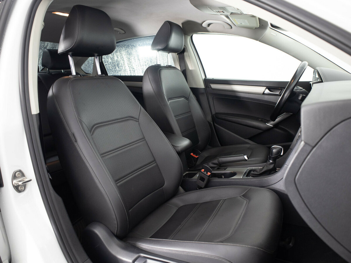 Volkswagen Passat (North America and China) II (NA Market), 2020 Фото №17