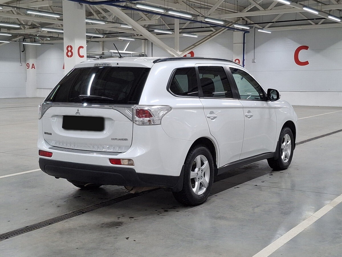 Mitsubishi Outlander III, 2013 - 206 336 км. | Фото №5