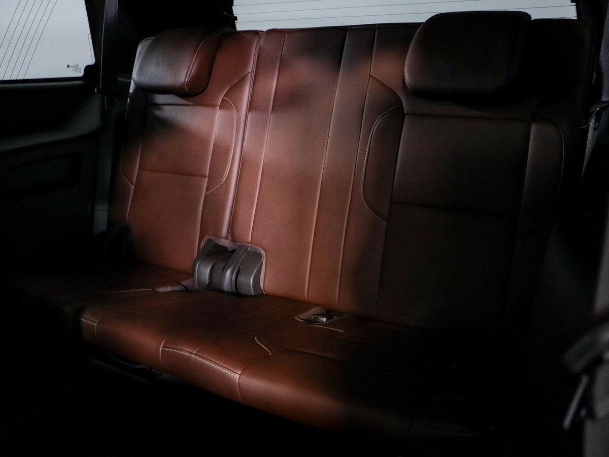 Chevrolet Tahoe IV, 2021 Фото №11