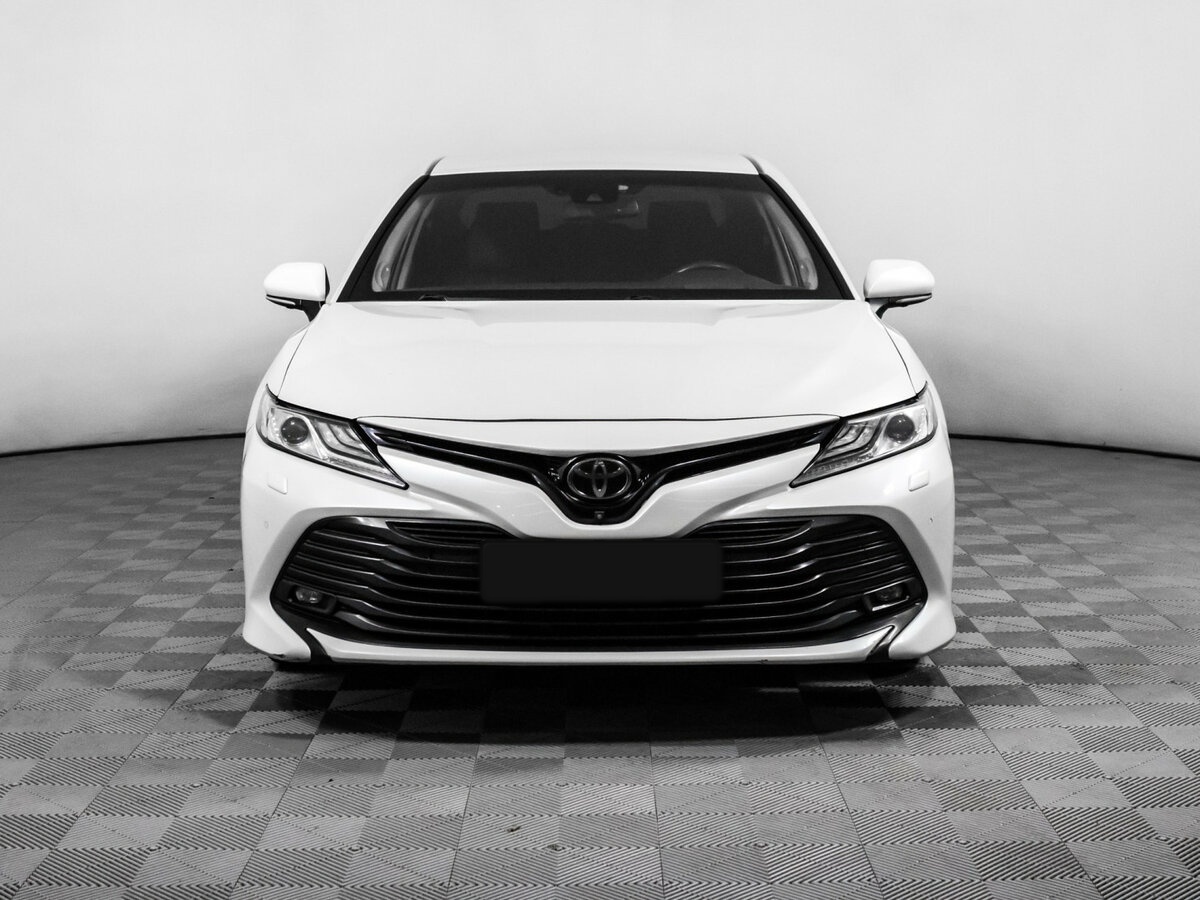 Toyota Camry VIII (XV70), 2018 - 72 050 км. | Фото №2
