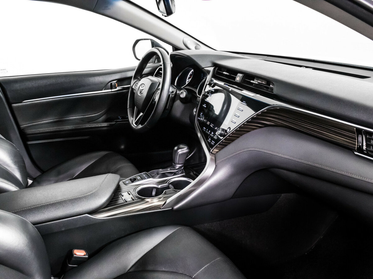 Toyota Camry VIII (XV70), 2018 - 72 050 км. | Фото №7