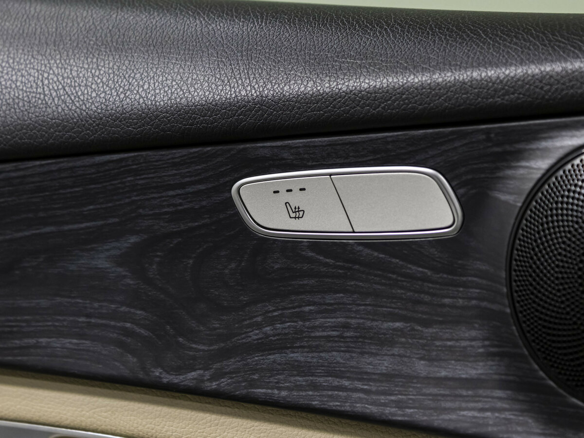 Mercedes-Benz GLC 250 I (X253), 2015 Фото №13