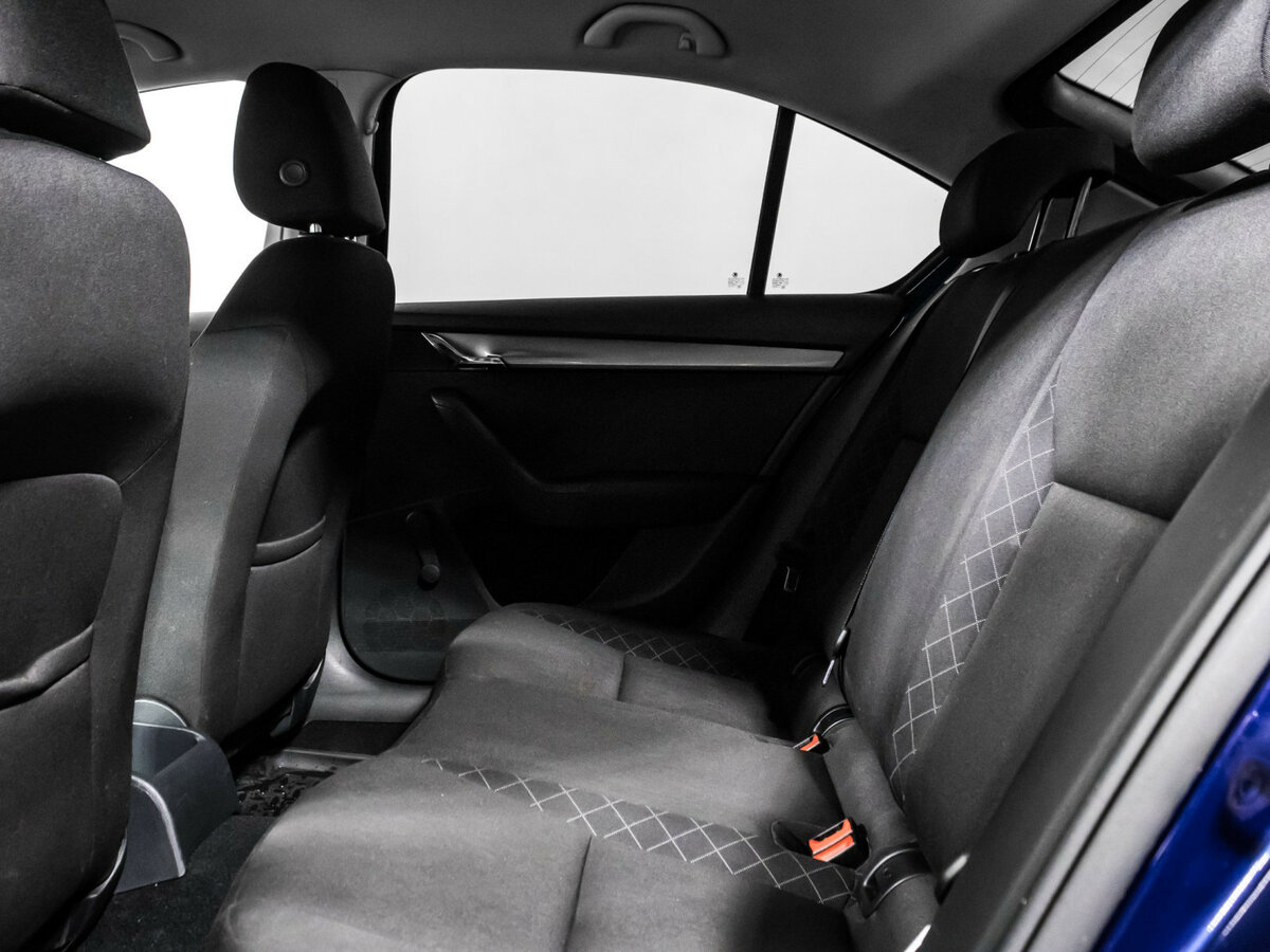 Skoda Octavia III (A7) Рестайлинг, 2017 Фото №10