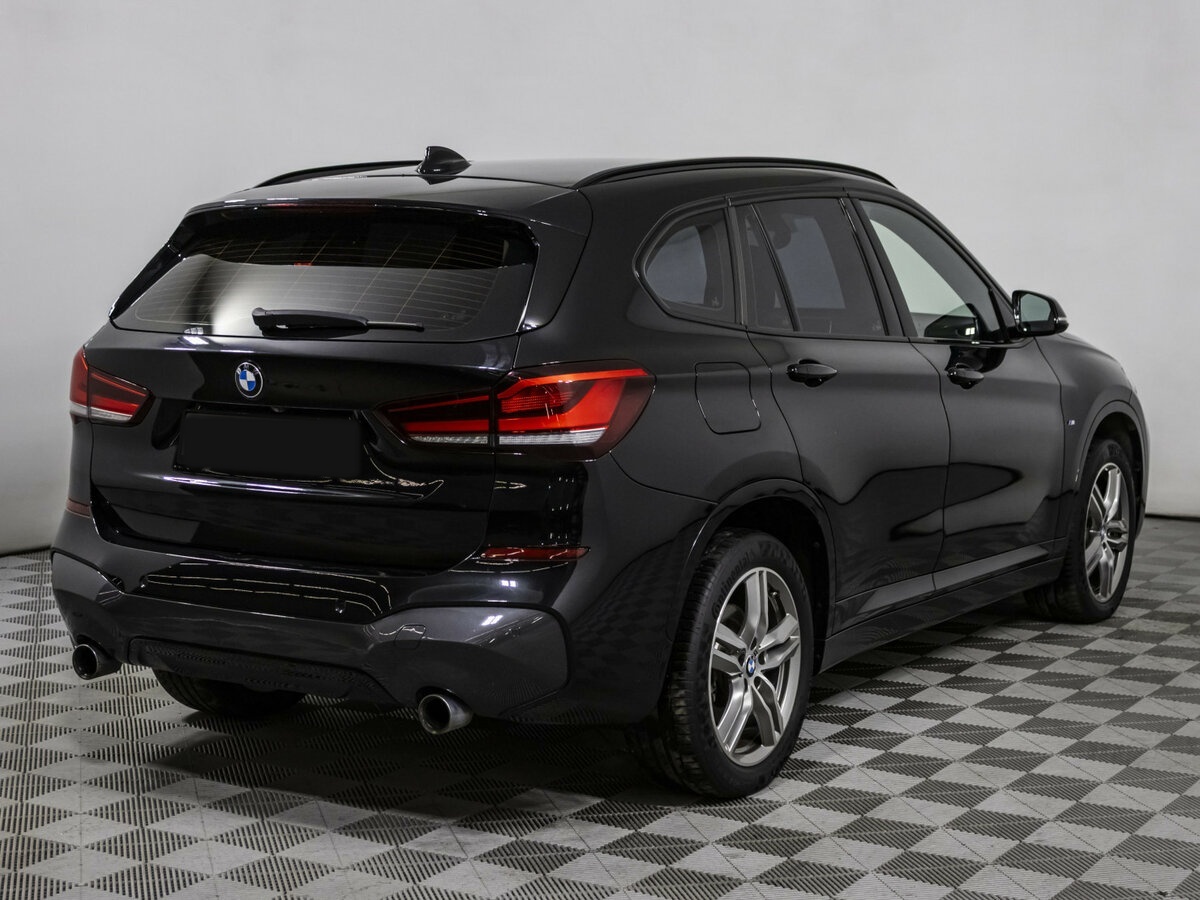 BMW X1 20i xDrive II (F48) Рестайлинг, 2020 Фото №4