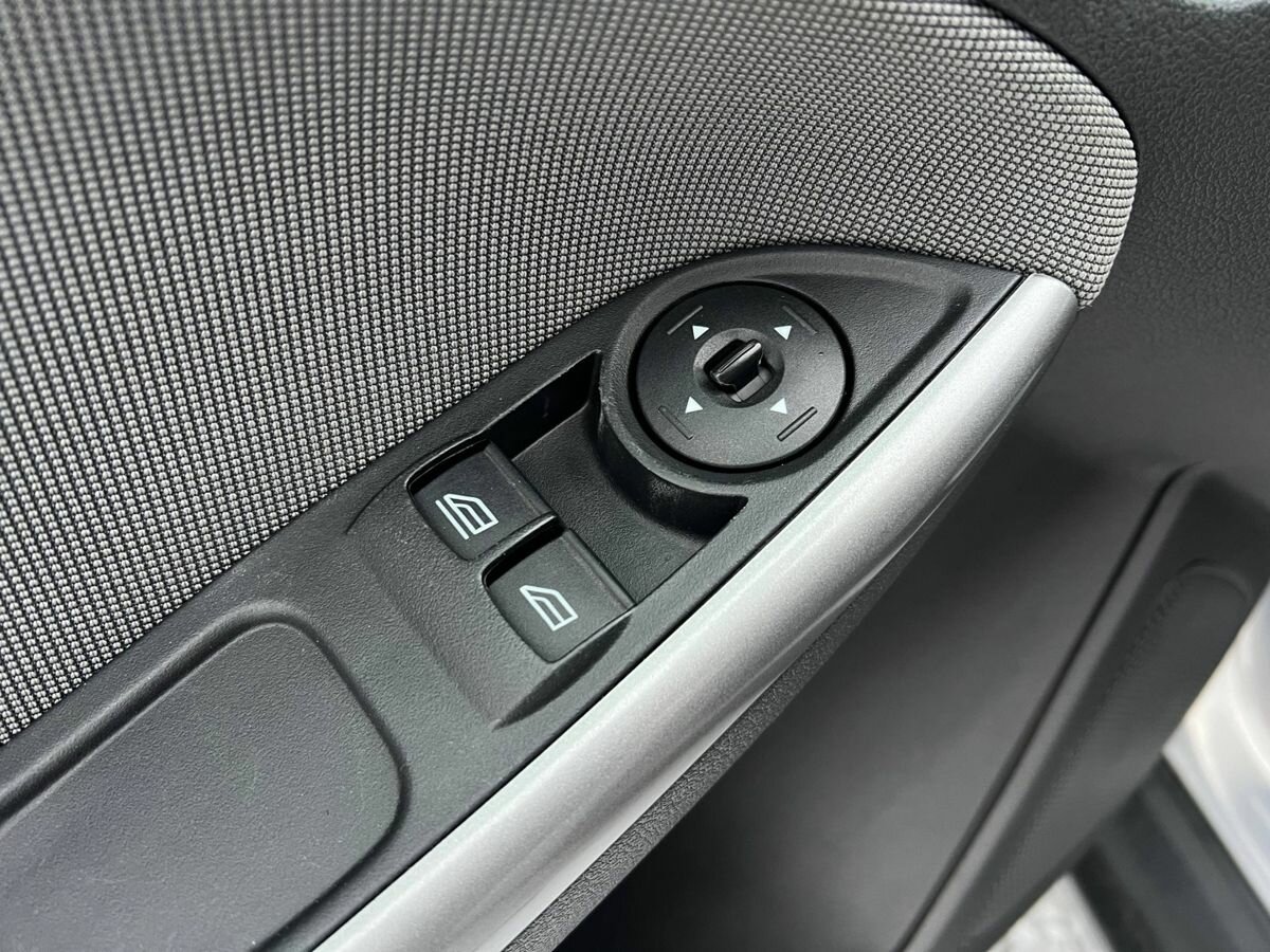 Ford Focus III, 2014 Фото №16