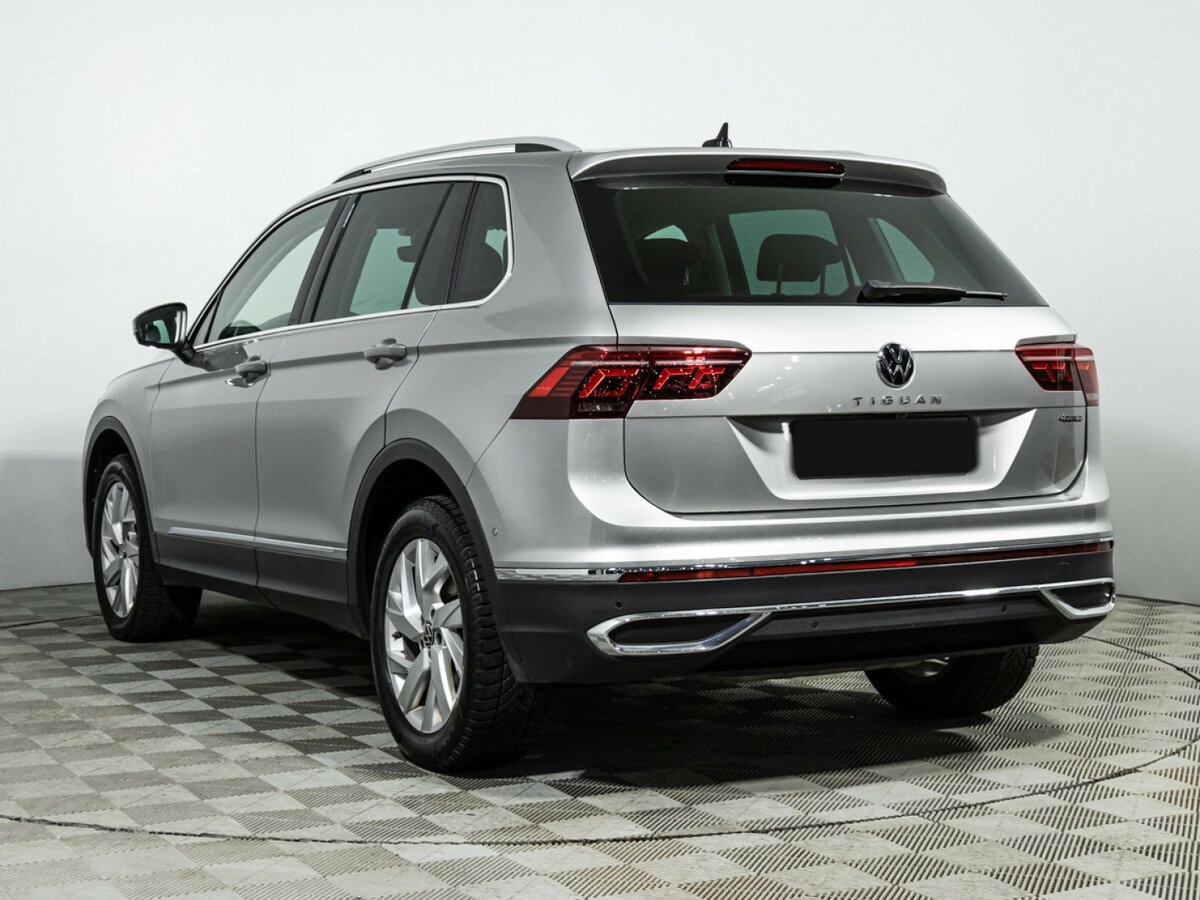 Volkswagen Tiguan II Рестайлинг, 2021 Фото №7