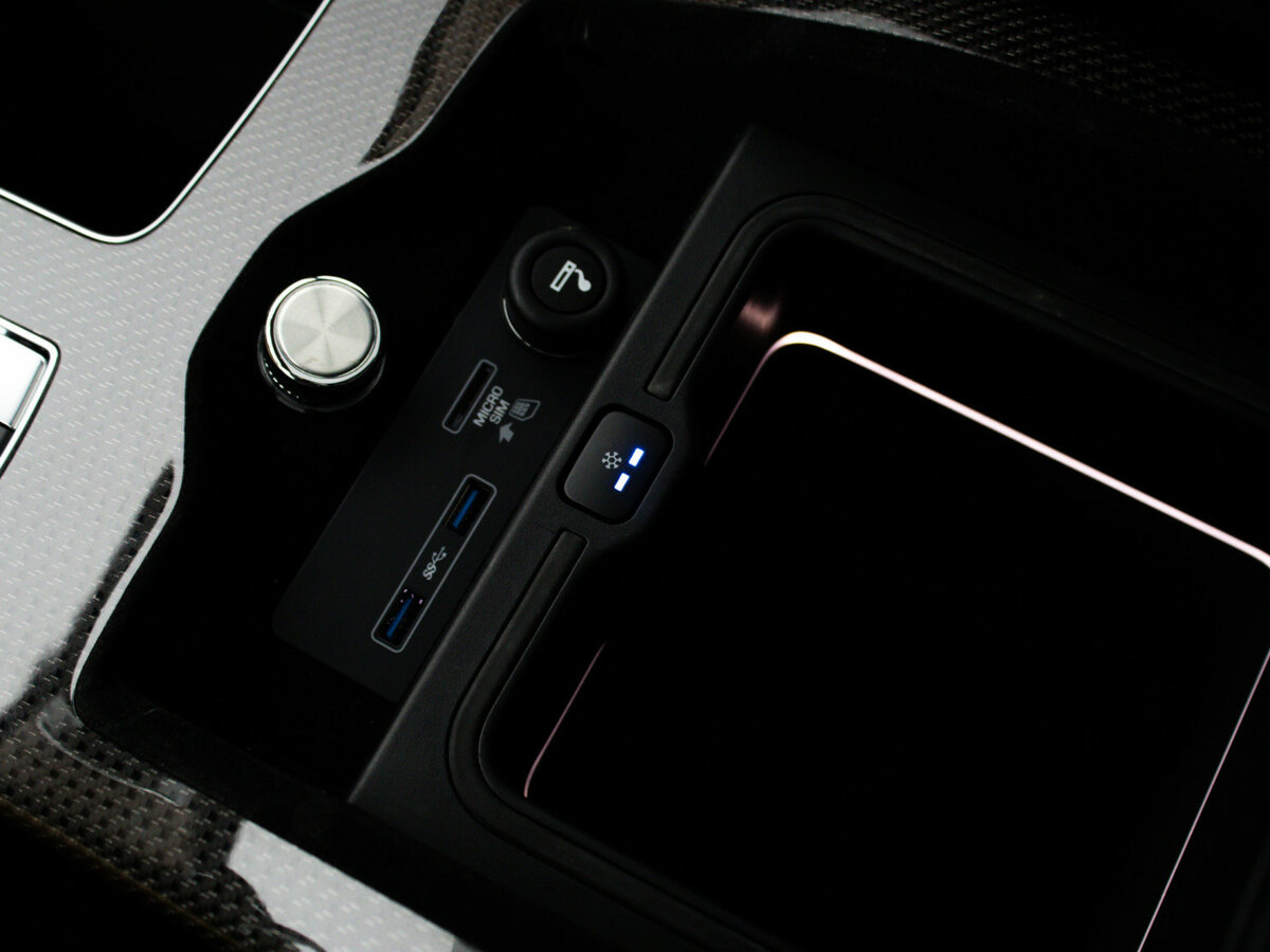 Land Rover Range Rover IV Рестайлинг, 2021 Фото №24