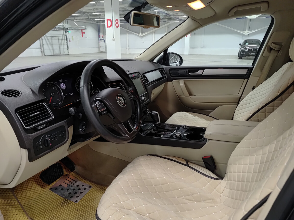 Volkswagen Touareg II, 2011 Фото №16