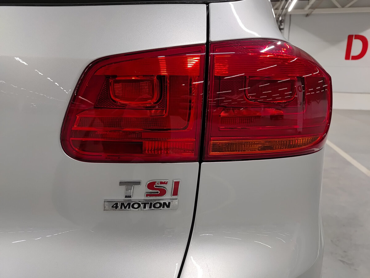 Volkswagen Tiguan I Рестайлинг, 2011 Фото №9