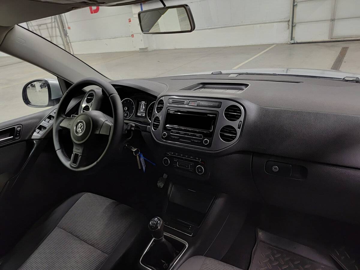 Volkswagen Tiguan I Рестайлинг, 2011 Фото №11