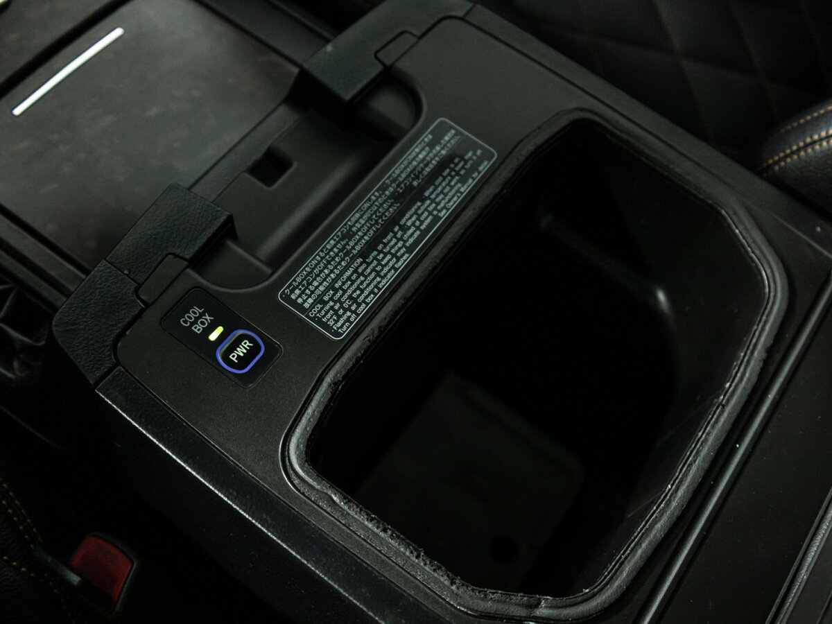 Toyota Land Cruiser 200 Series, 2008 Фото №18