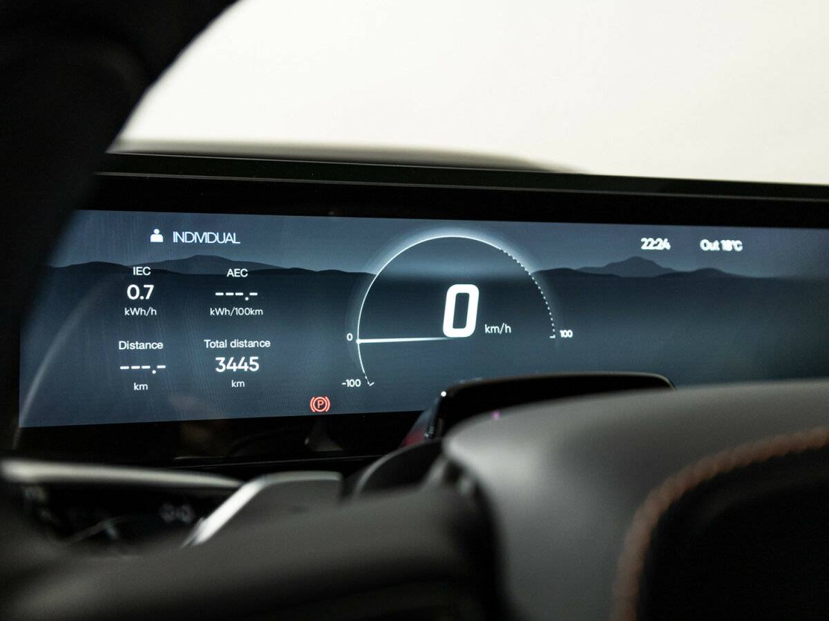 HiPhi X, 2022 Фото №10