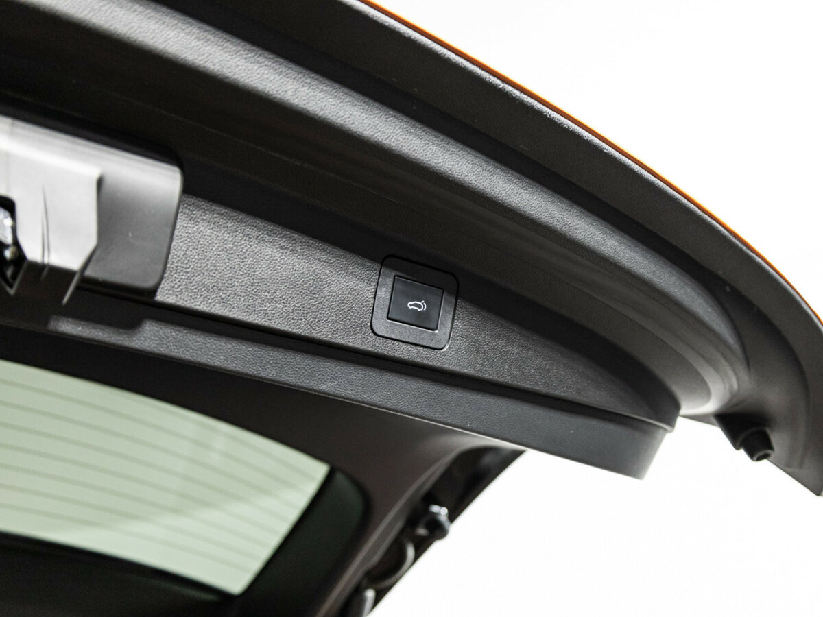 HiPhi X, 2022 Фото №28