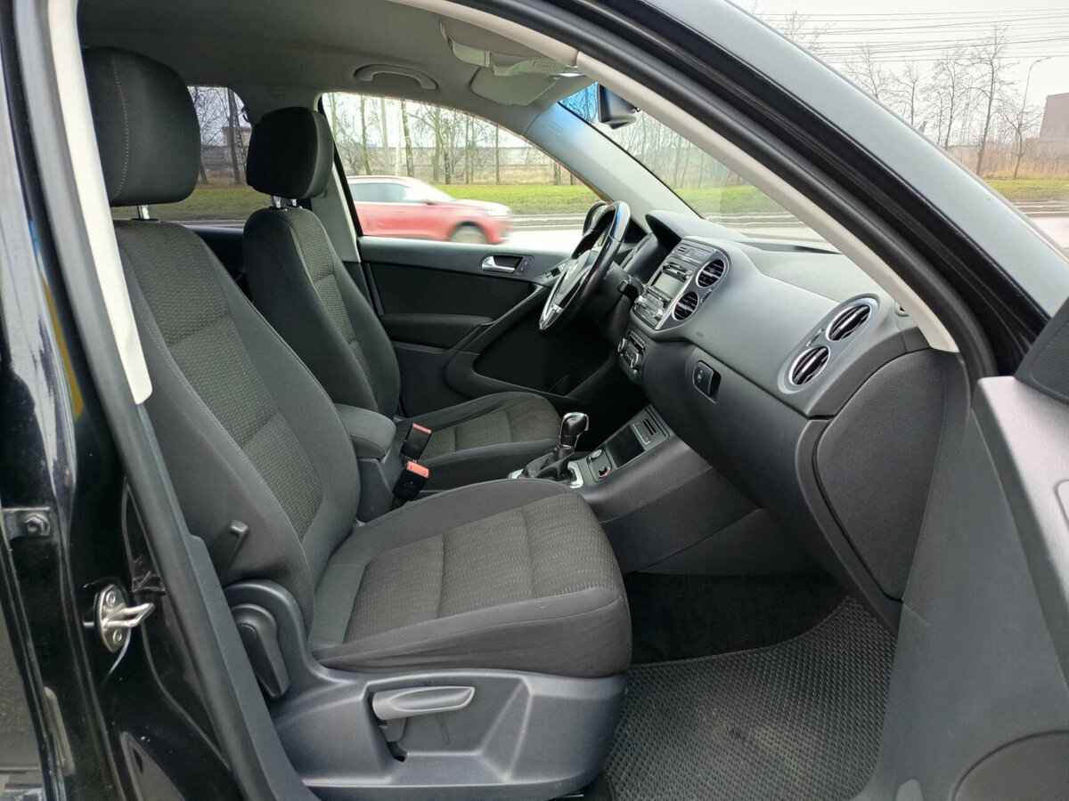 Volkswagen Tiguan I Рестайлинг, 2013 Фото №11