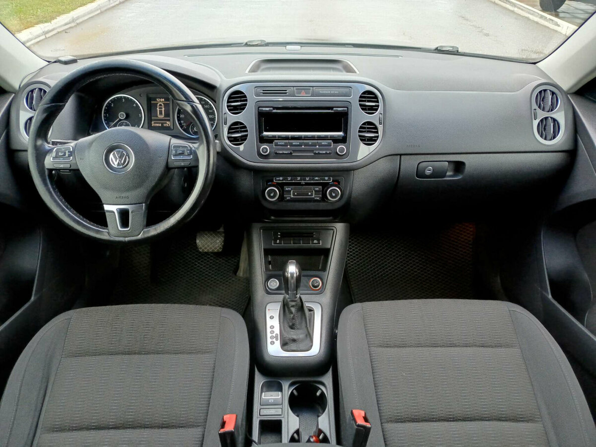 Volkswagen Tiguan I Рестайлинг, 2013 Фото №14