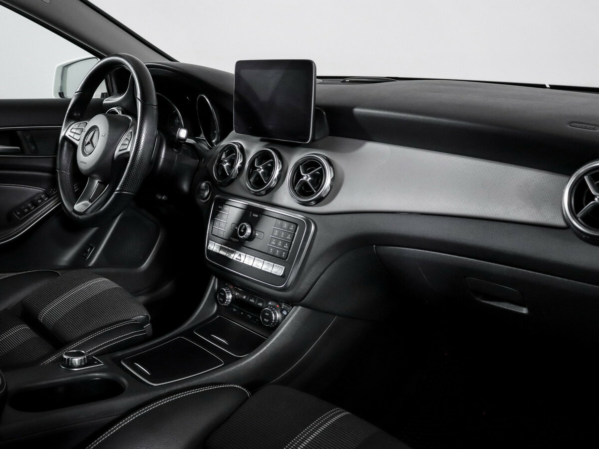 Mercedes-Benz GLA 250 I (X156) Рестайлинг, 2019 - 43 422 км. | Фото №7