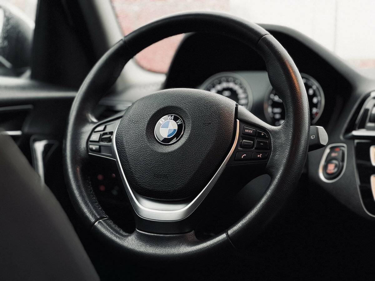 BMW 1 серии 118i II (F20/F21) Рестайлинг 2, 2018 Фото №14