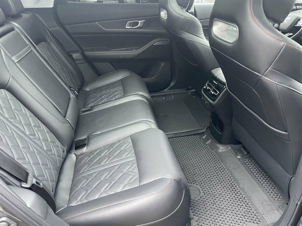 Changan UNI-K, 2024 Фото №11