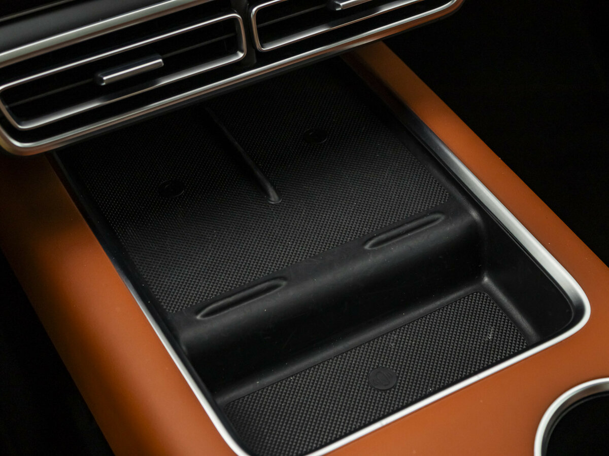 Li Auto (Lixiang) L9 44.5 kWh I, 2023 Фото №19