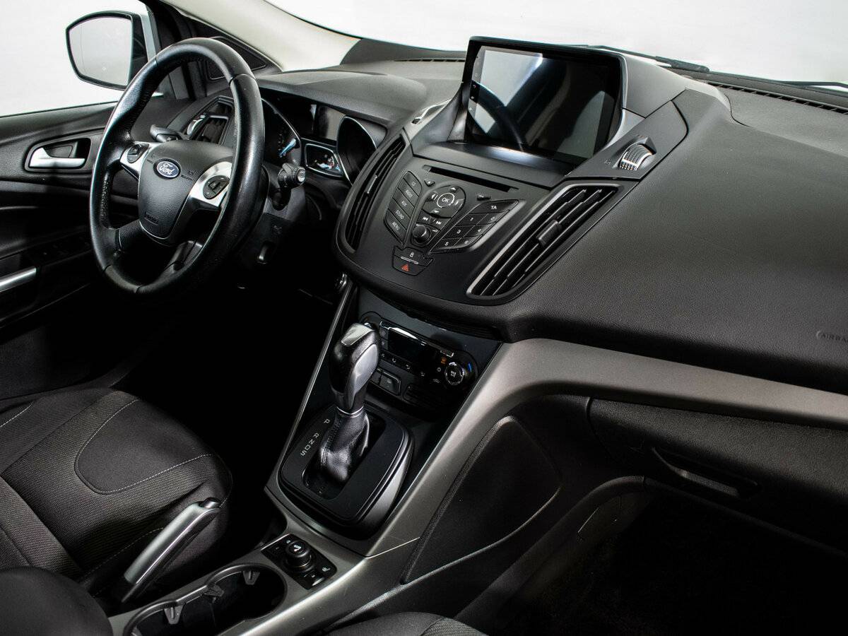 Ford Kuga II, 2015 Фото №8