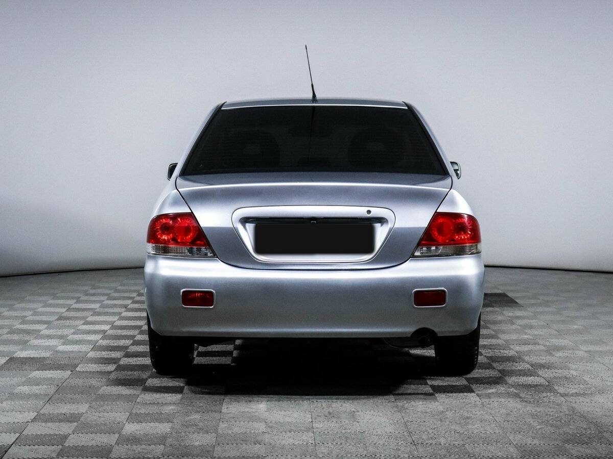 Mitsubishi Lancer IX Рестайлинг, 2007 Фото №5