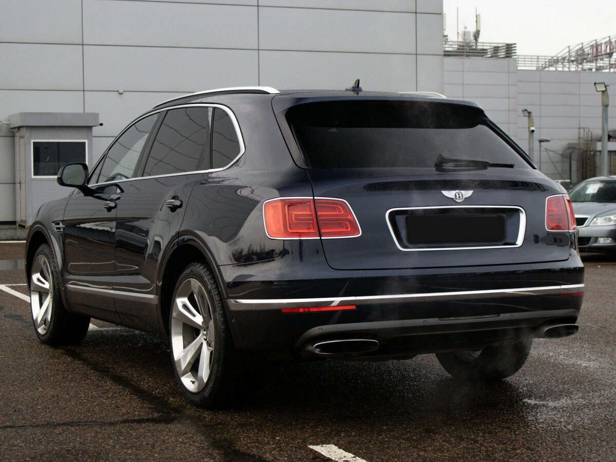 Bentley Bentayga I, 2016 Фото №7