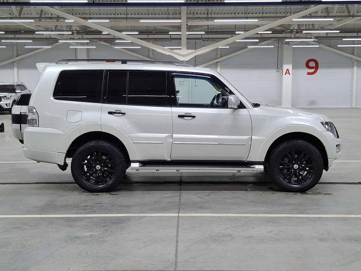Mitsubishi Pajero IV Рестайлинг 2, 2020 - 108 047 км. | Фото №4