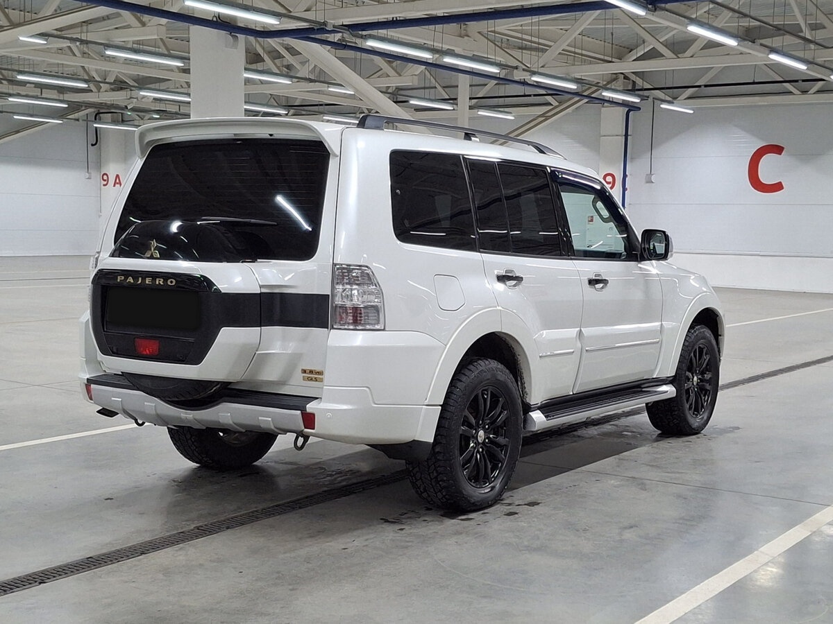 Mitsubishi Pajero IV Рестайлинг 2, 2020 - 108 047 км. | Фото №5