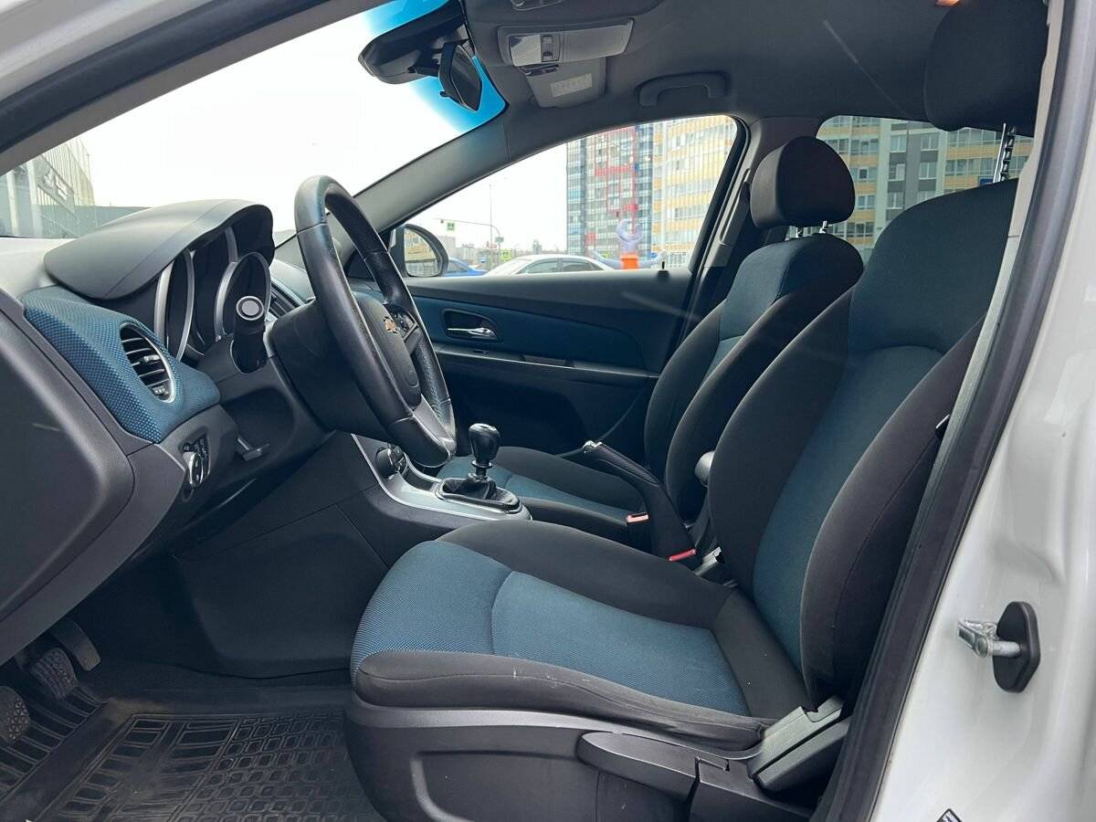 Chevrolet Cruze I Рестайлинг, 2013 - 182 000 км. | Фото №6