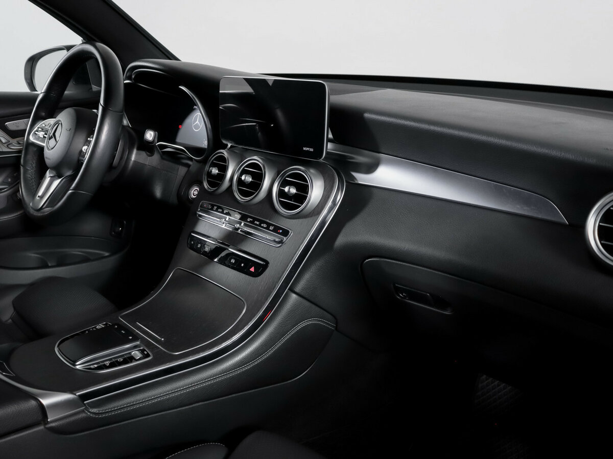Mercedes-Benz GLC Coupe 300 I (C253) Рестайлинг, 2019 - 68 305 км. | Фото №8