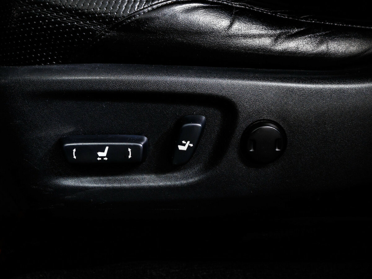 Toyota Land Cruiser Prado 150 Series, 2010 Фото №13