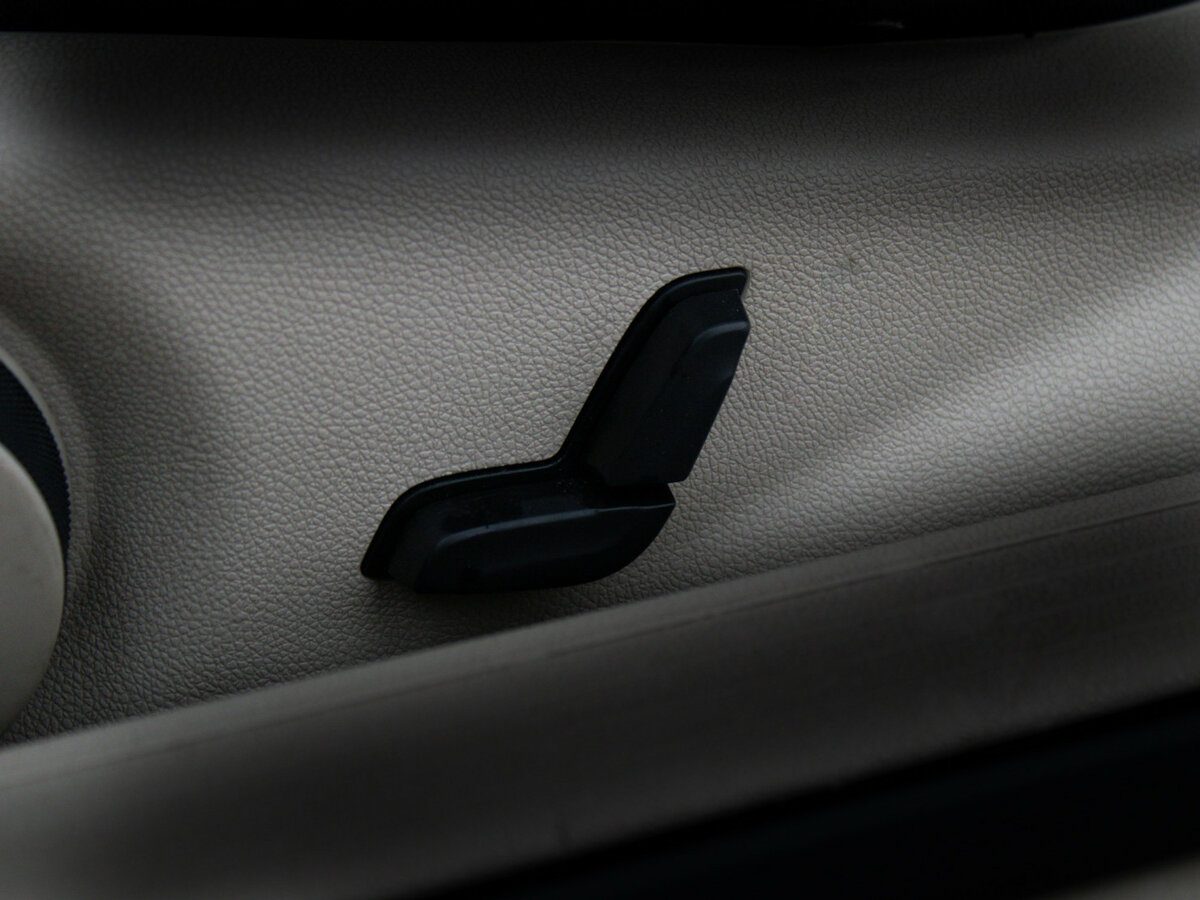 Mercedes-Benz E-Класс 200 IV (W212, S212, C207) Рестайлинг, 2013 Фото №14