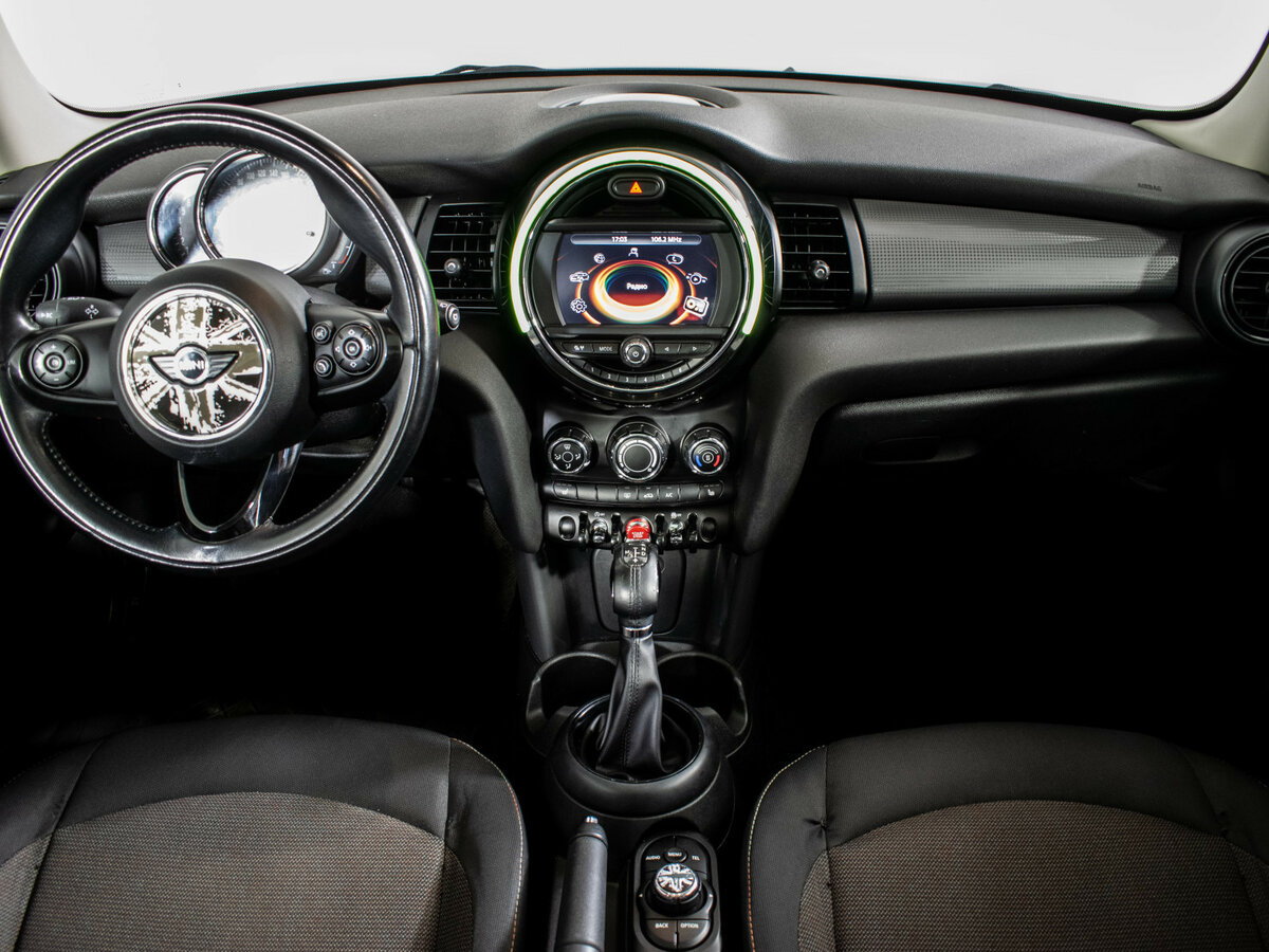 Mini Hatch Cooper III (F55/F56), 2017 Фото №12