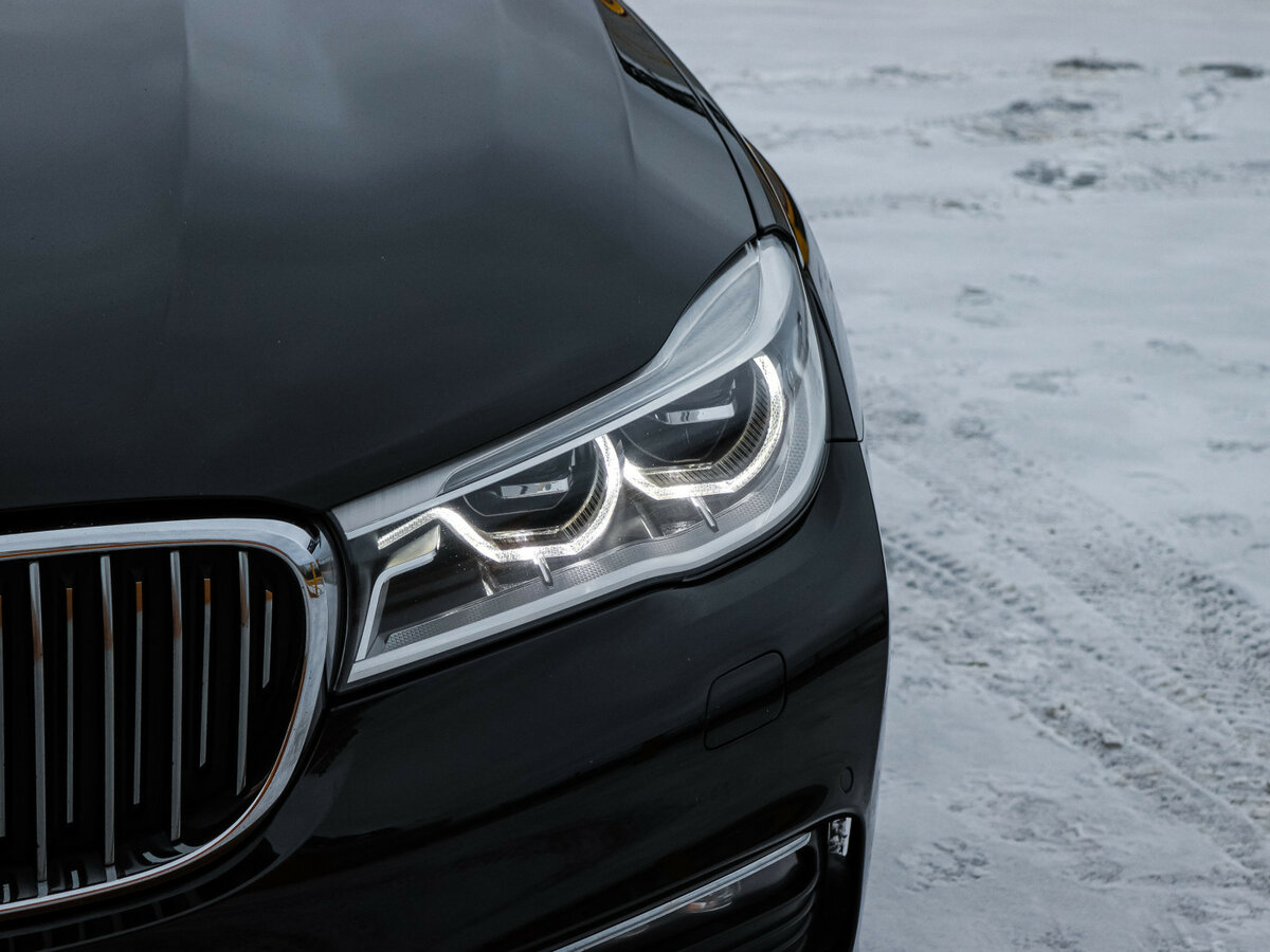 BMW 7 серии Long 750Li xDrive VI (G11/G12), 2017 Фото №14