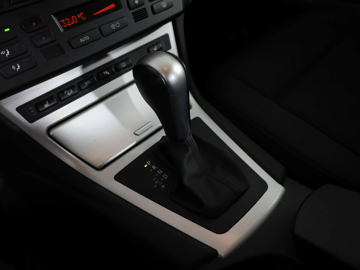 BMW X3 20d I (E83) Рестайлинг, 2010 Фото №9