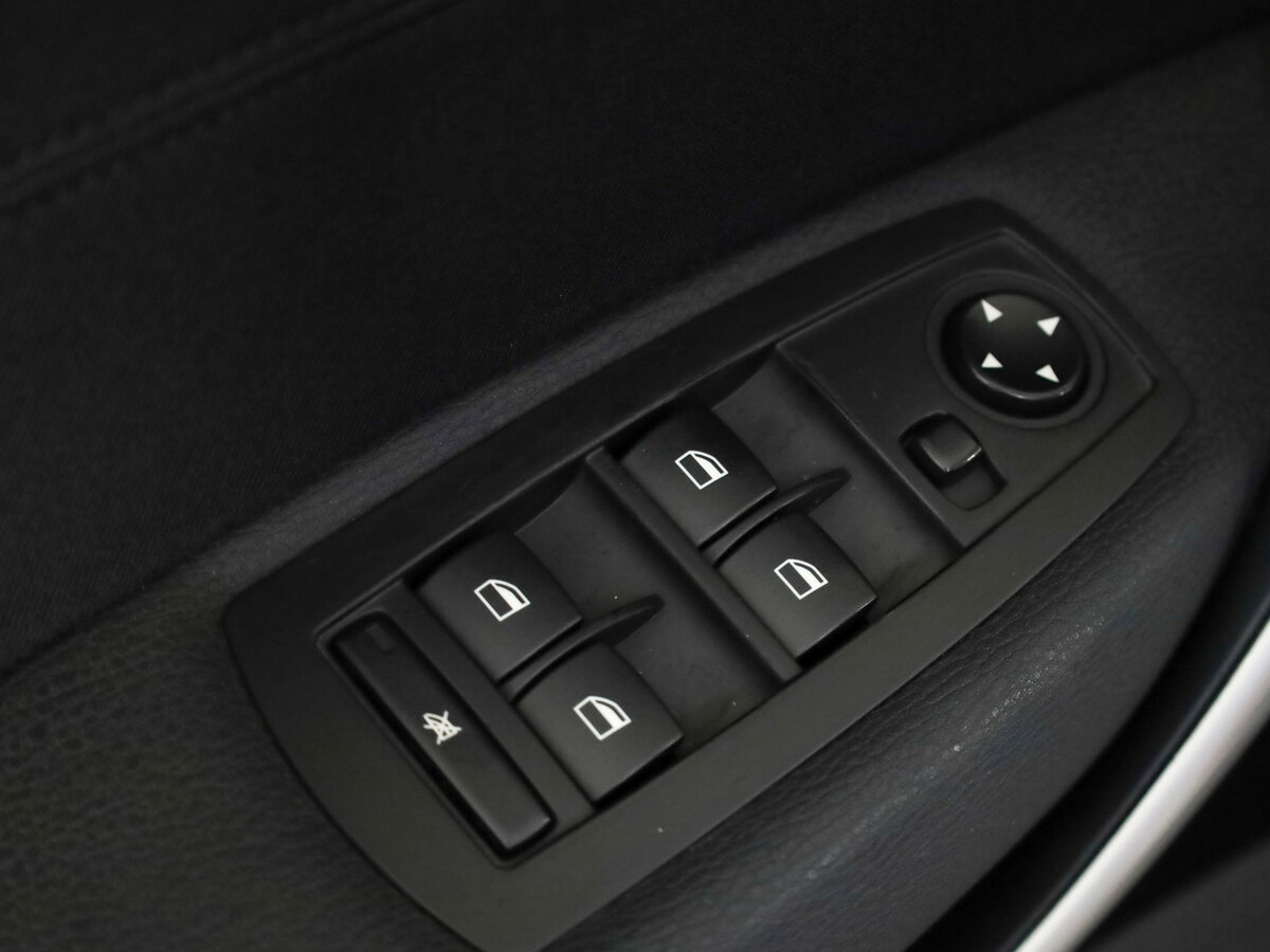 BMW X3 20d I (E83) Рестайлинг, 2010 Фото №12