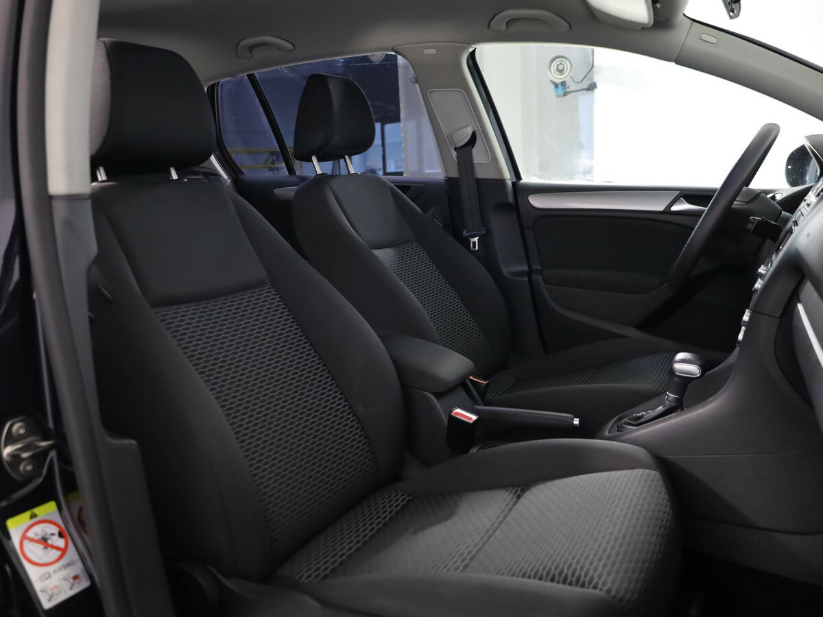 Volkswagen Golf VI, 2009 Фото №15