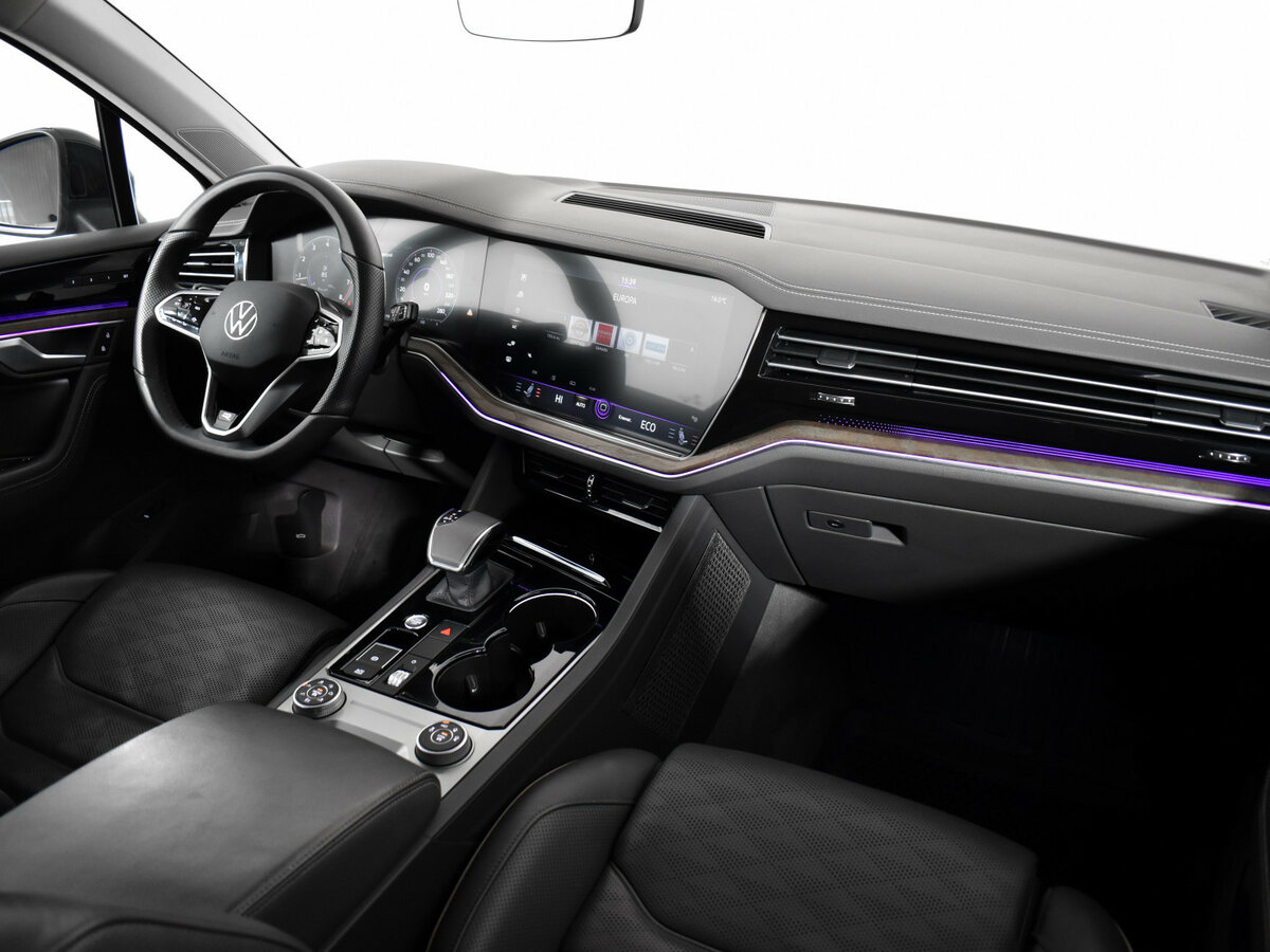 Volkswagen Touareg III, 2019 - 119 000 км. | Фото №8