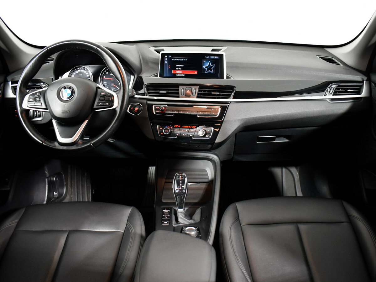 BMW X1 20i xDrive II (F48) Рестайлинг, 2021 Фото №11