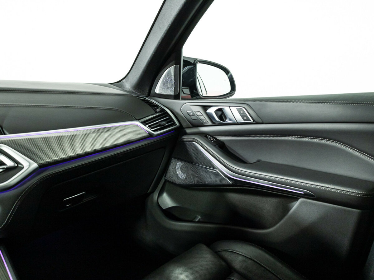 BMW X5 M50i IV (G05/G18), 2020 Фото №22