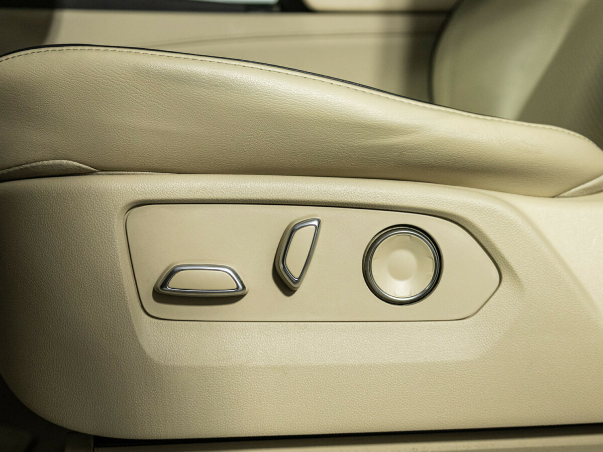 Cadillac Escalade V, 2021 Фото №17