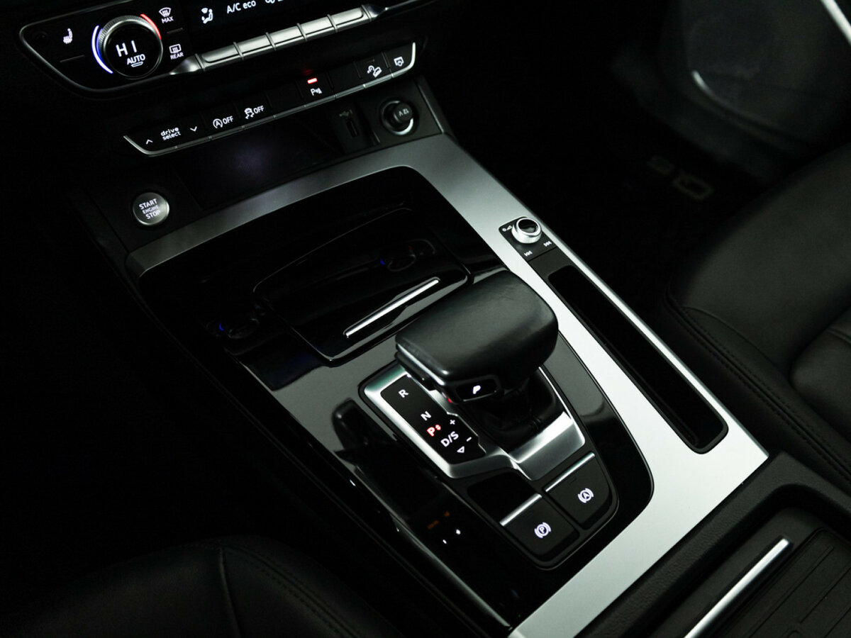 Audi Q5 45 TFSI II (FY) Рестайлинг, 2021 Фото №15