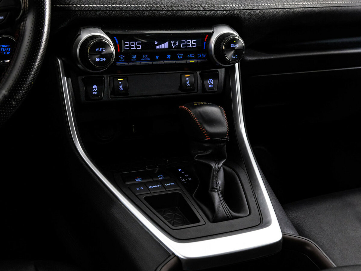 Toyota RAV4 V (XA50), 2021 Фото №11