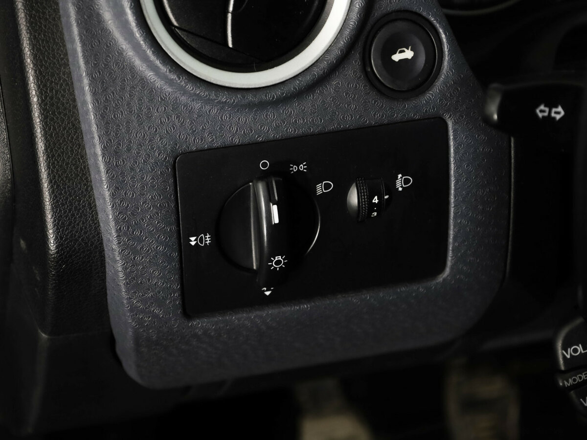 Ford Fusion I Рестайлинг, 2007 Фото №15