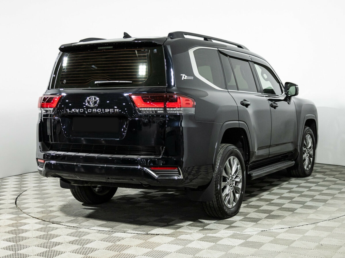 Toyota Land Cruiser 300 Series, 2021 - 40 784 км. | Фото №4