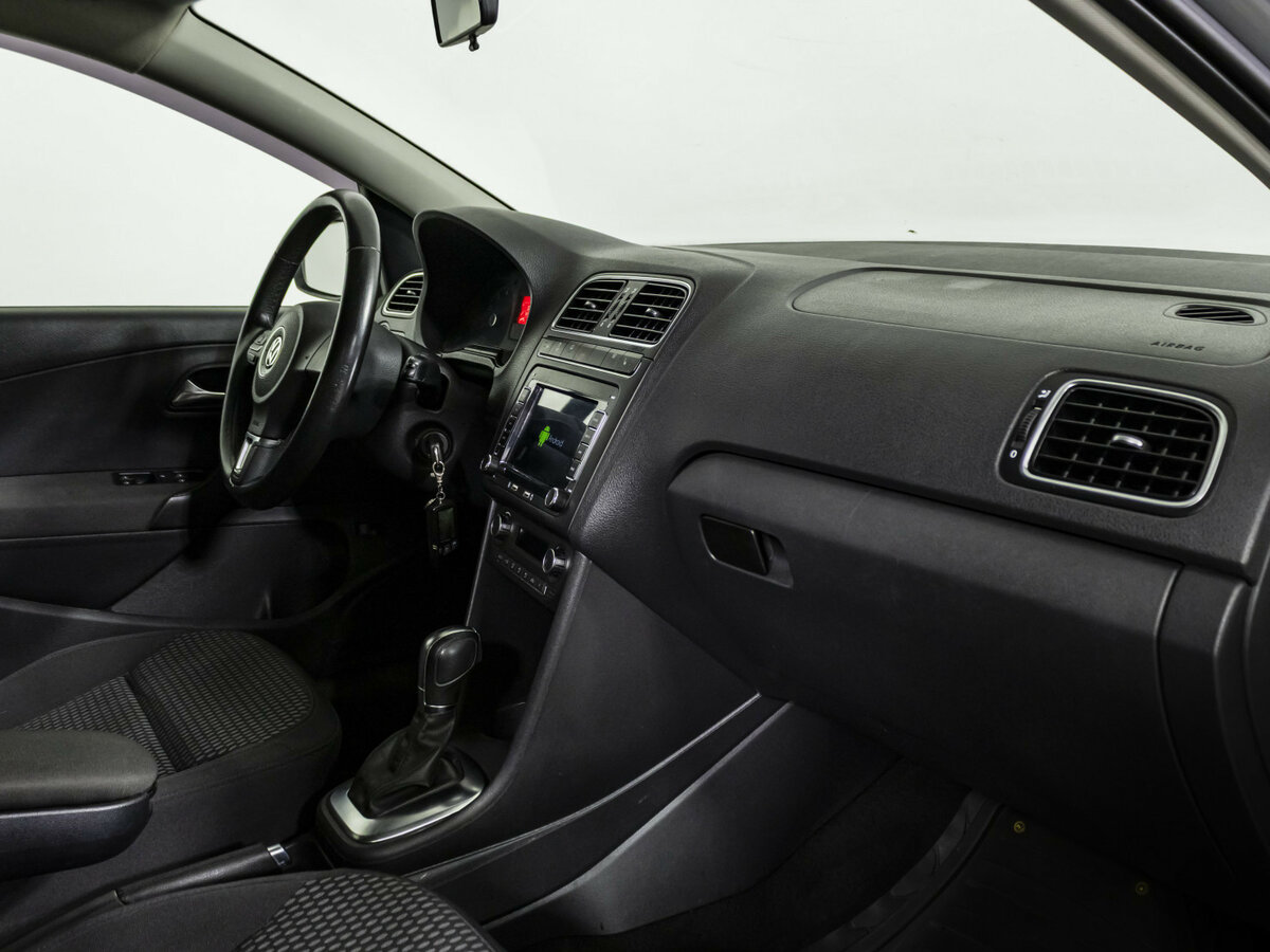Volkswagen Polo V, 2011 - 134 010 км. | Фото №8