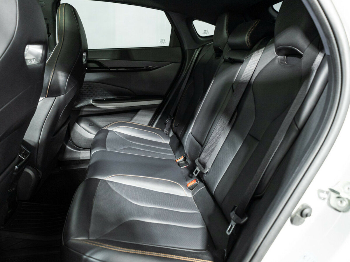 Changan UNI-V I, 2024 Фото №10