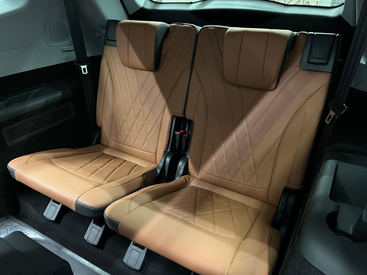 Chery Tiggo 8 Pro e+, 2023 Фото №13