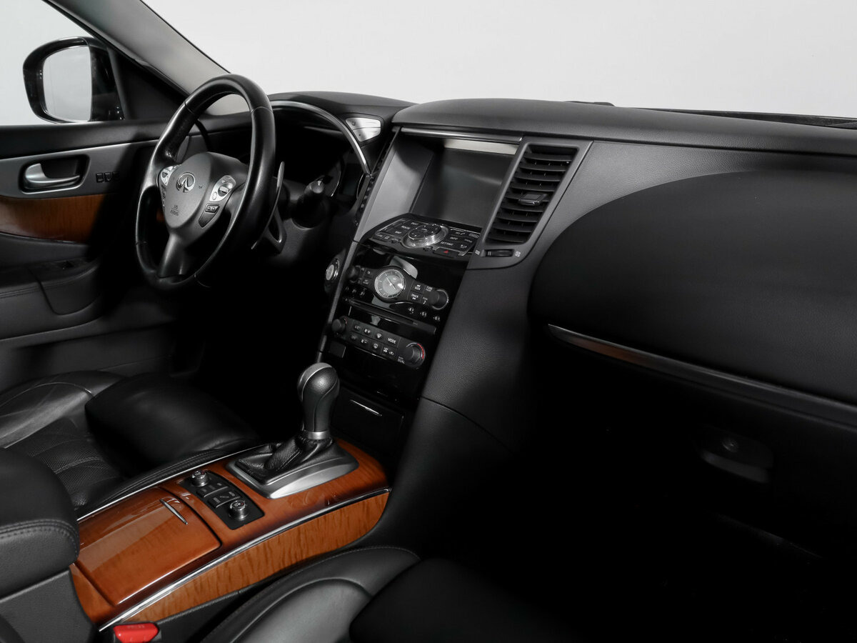 Infiniti QX70, 2015 Фото №9