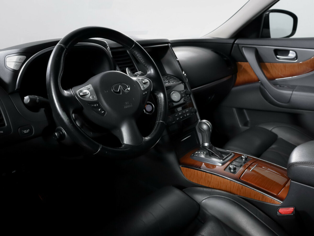 Infiniti QX70, 2015 Фото №14